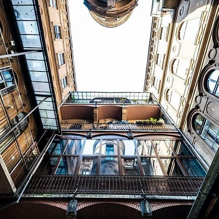 Bpr Vintage Garden Apartment With Terrace & Sauna Budapest Bagian luar foto
