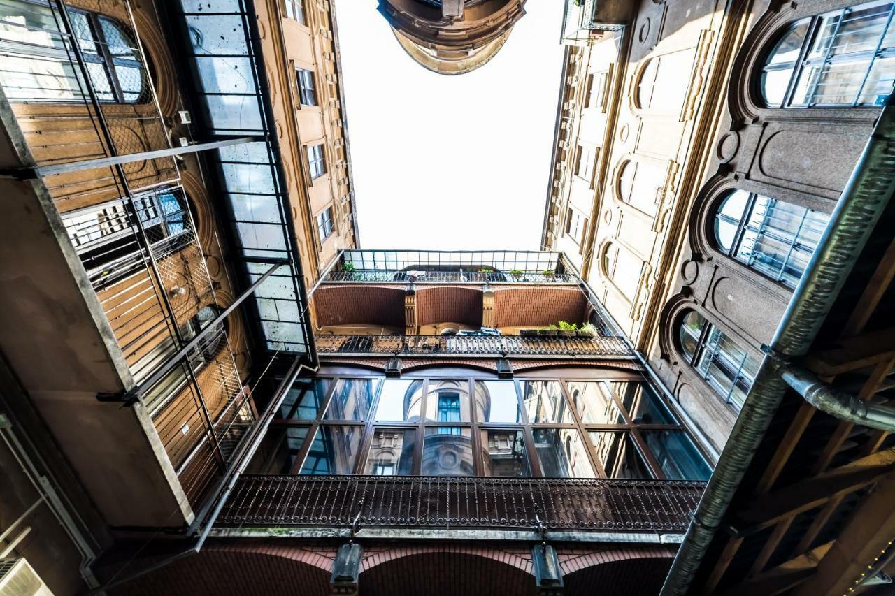 Bpr Vintage Garden Apartment With Terrace & Sauna Budapest Bagian luar foto