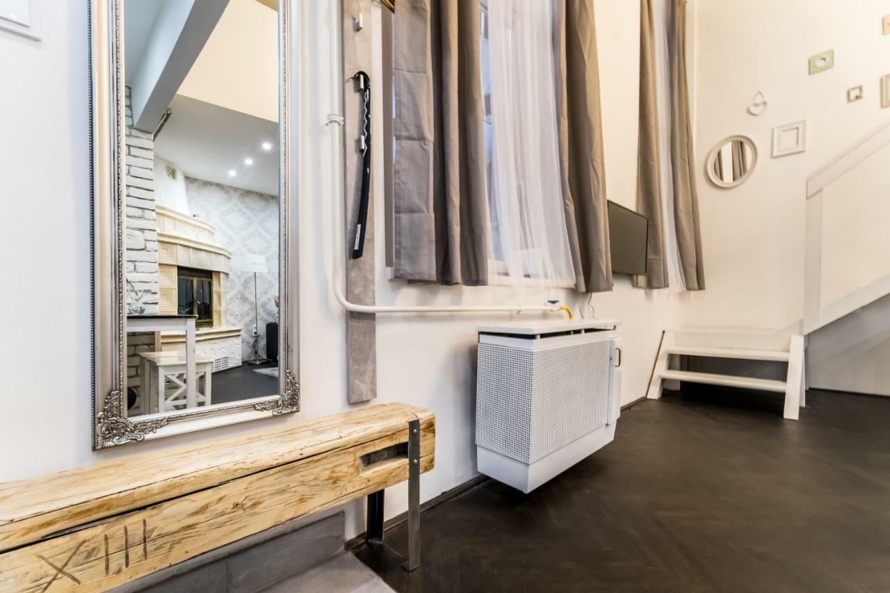 Bpr Vintage Garden Apartment With Terrace & Sauna Budapest Bagian luar foto