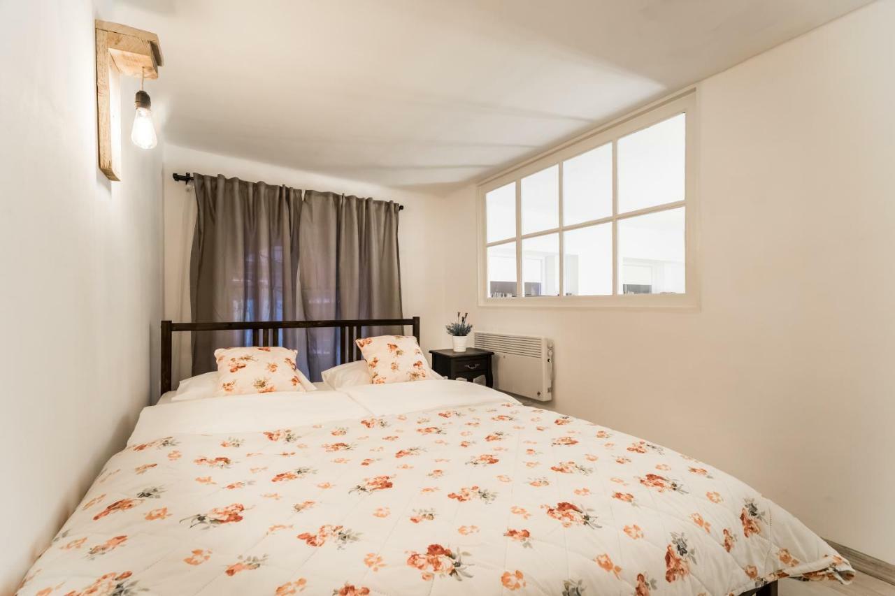 Bpr Vintage Garden Apartment With Terrace & Sauna Budapest Bagian luar foto
