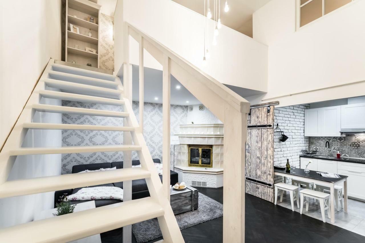 Bpr Vintage Garden Apartment With Terrace & Sauna Budapest Bagian luar foto